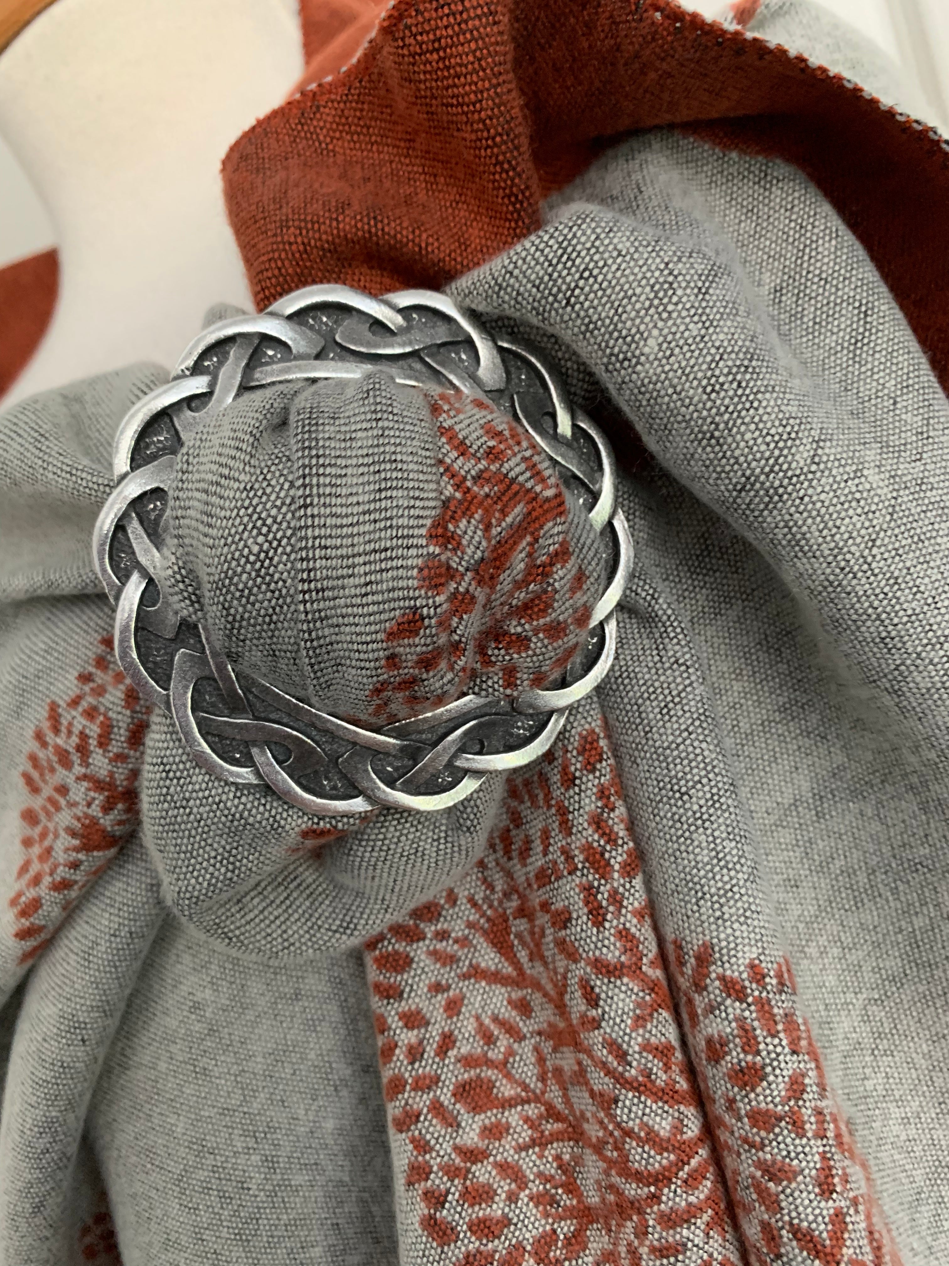 Brooches & Scarf Rings – Chameleon Clothing by Jackie