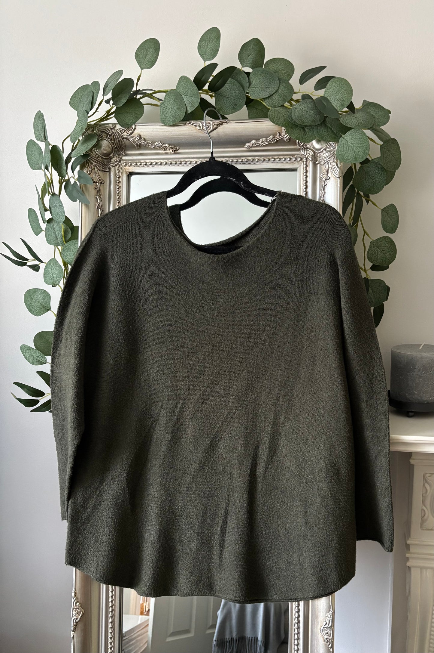 Plain Round Neck Jumper