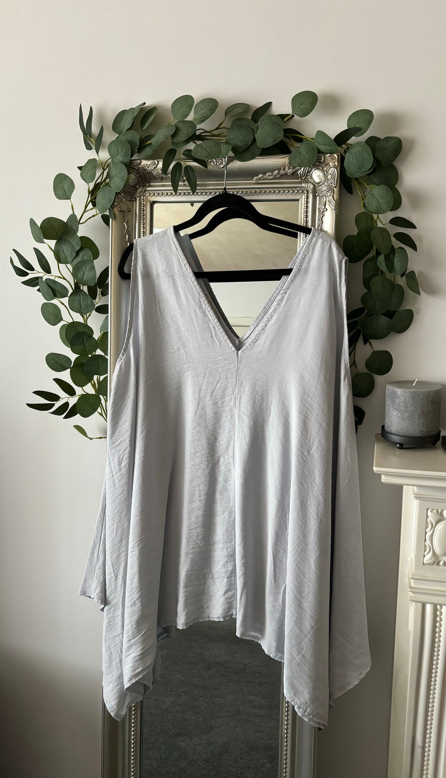 Plus Size Crinkle Sleeveless V Neck Tunic