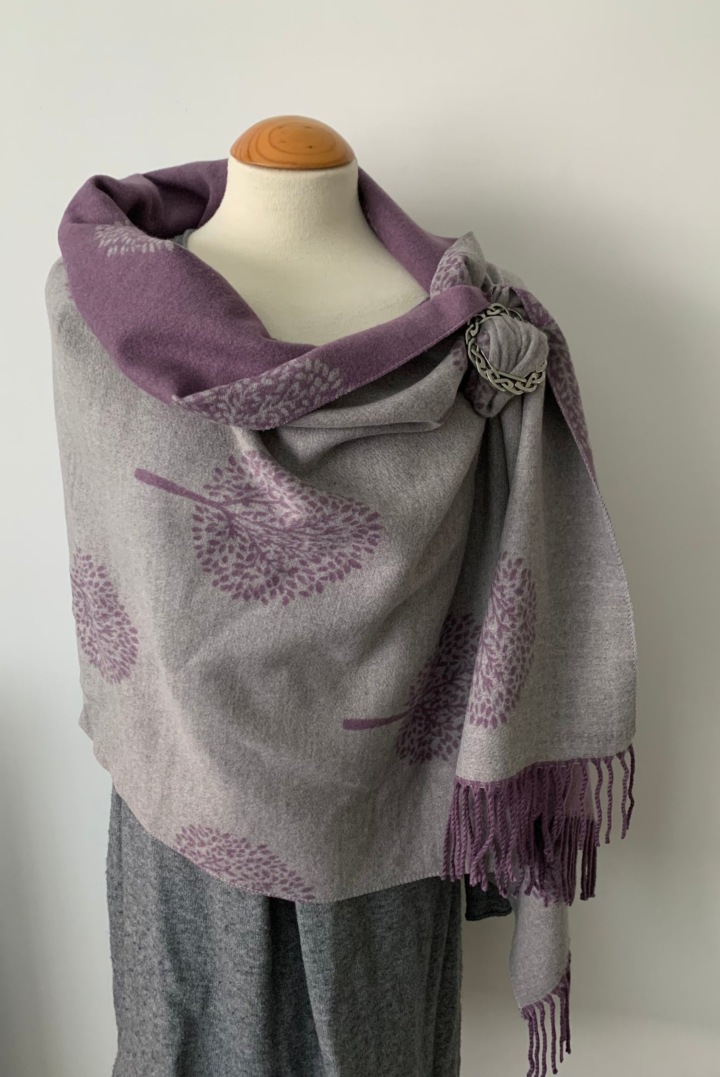 Super Soft Cashmere Blend Reversible Pashmina/Wrap