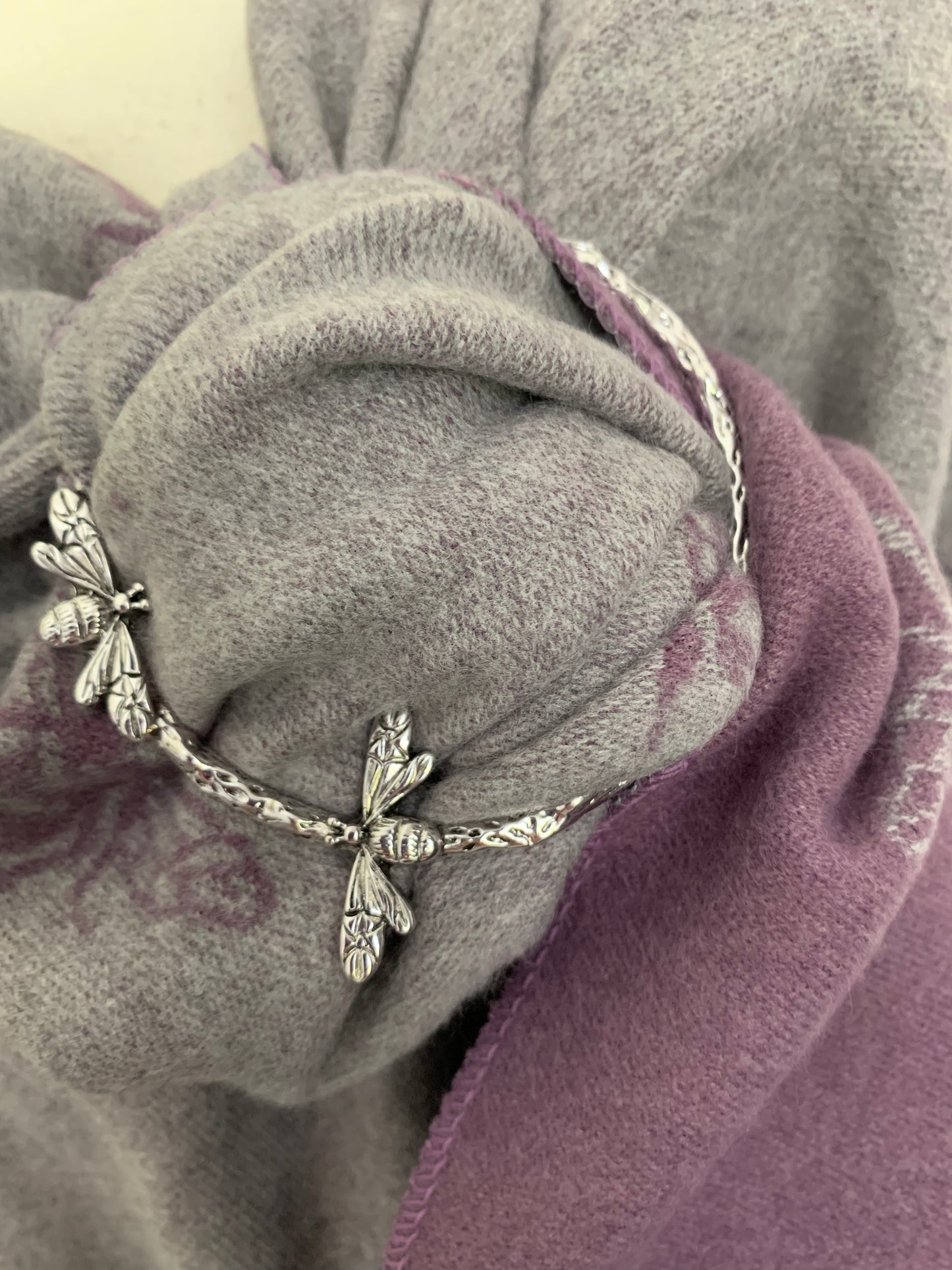 Bee Scarf Ring