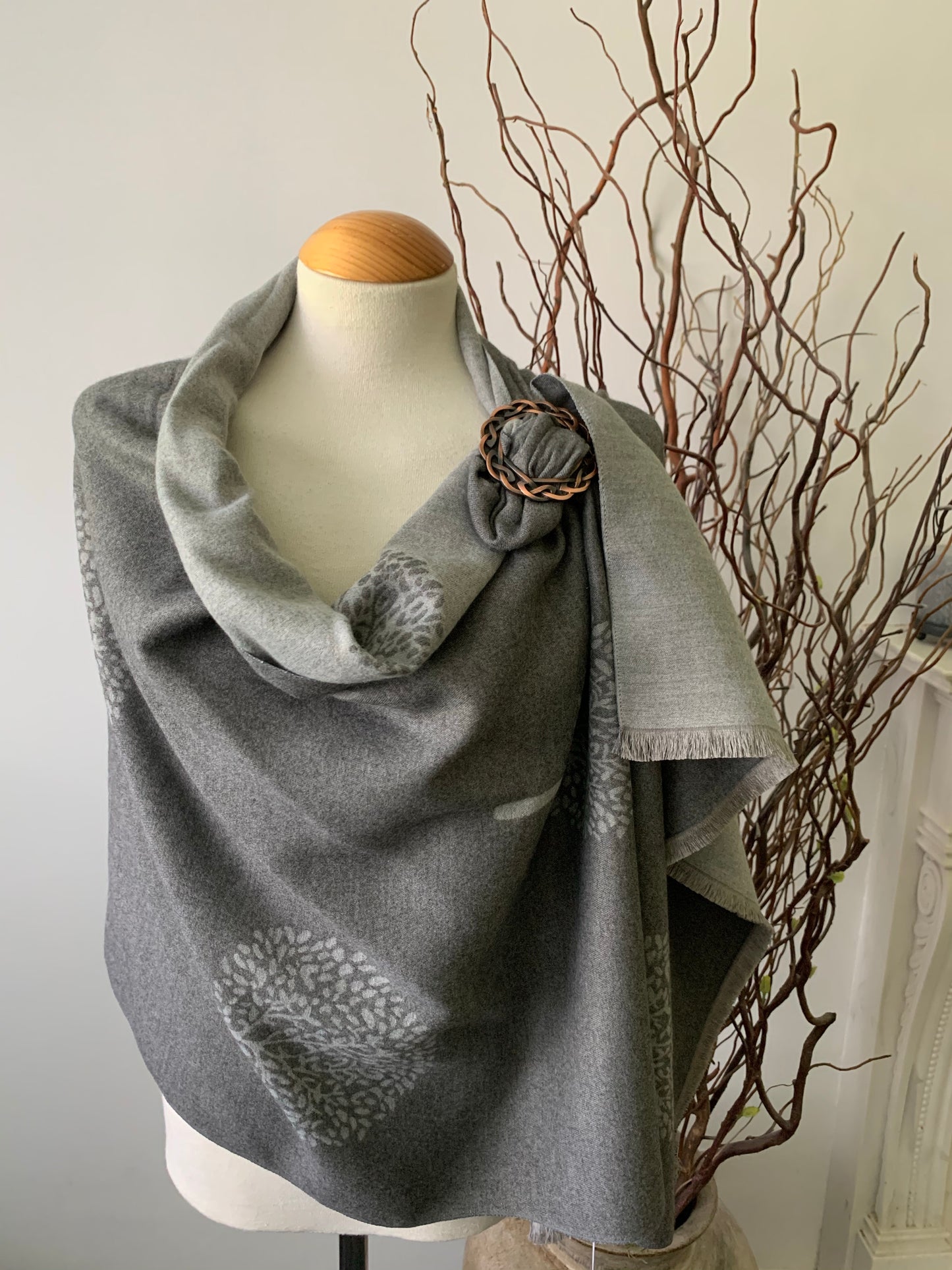 Celtic Scarf Ring - Copper Oxide Finish