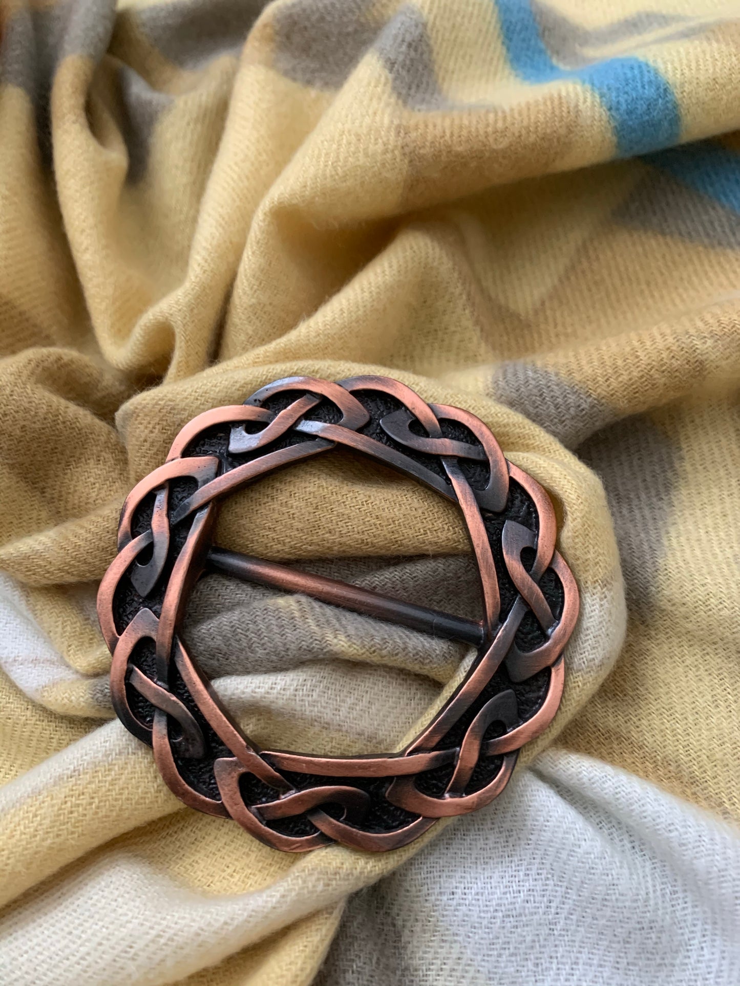 Celtic Scarf Ring - Copper Oxide Finish