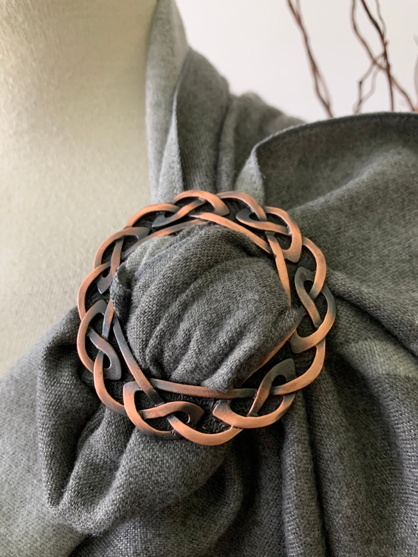 Celtic Scarf Ring - Copper Oxide Finish
