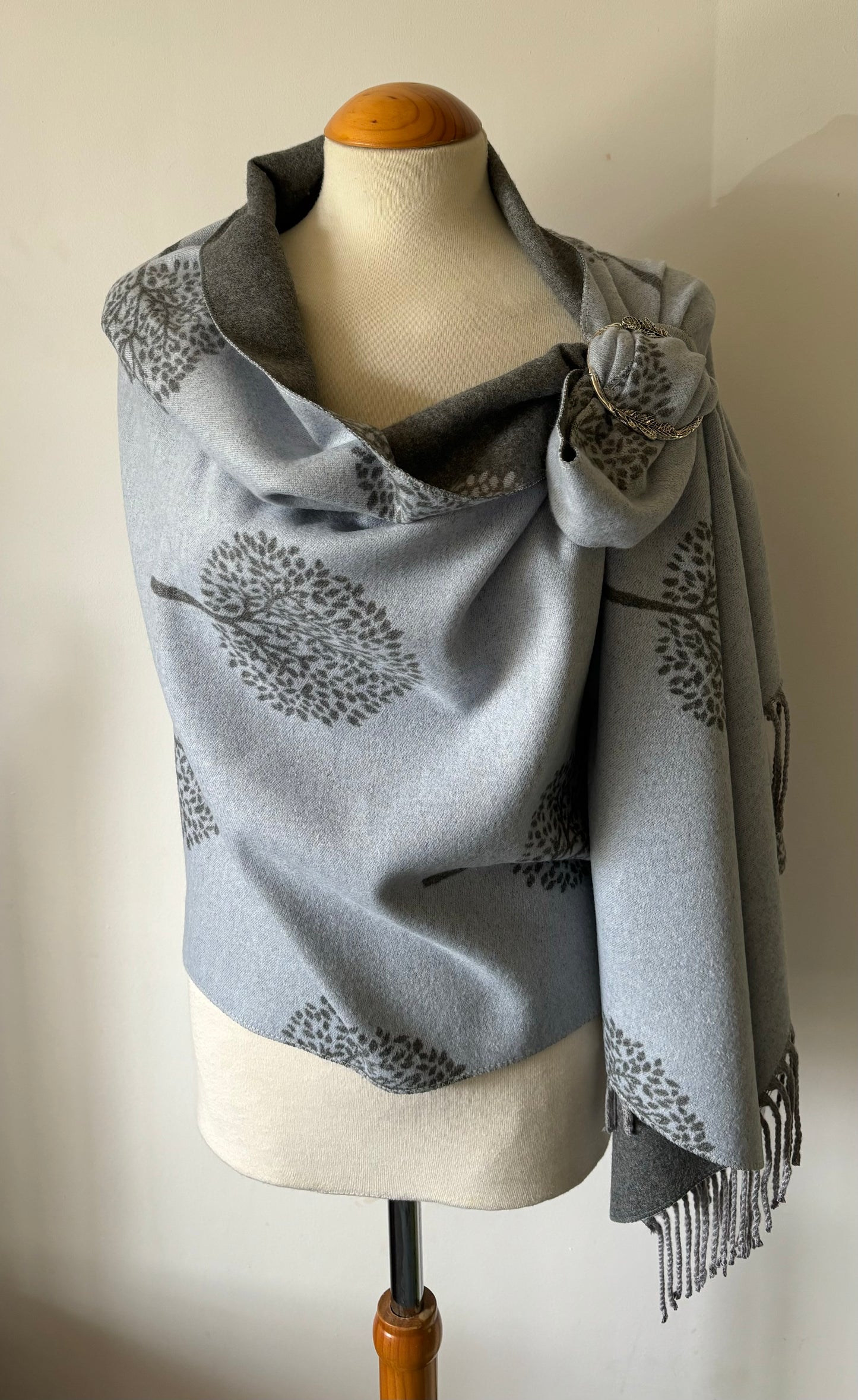 Super Soft Cashmere Blend Reversible Pashmina/Wrap