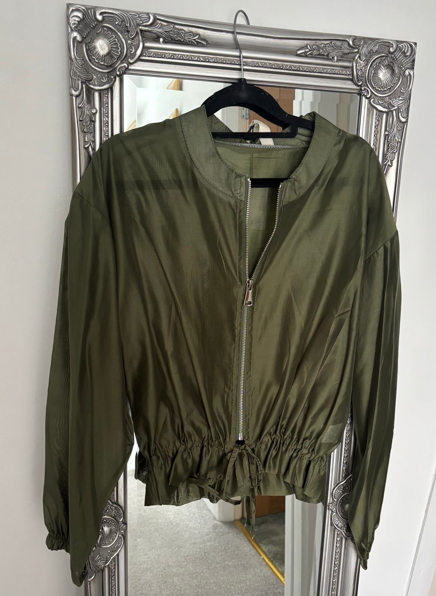 Plain Chiffon Zip Jacket