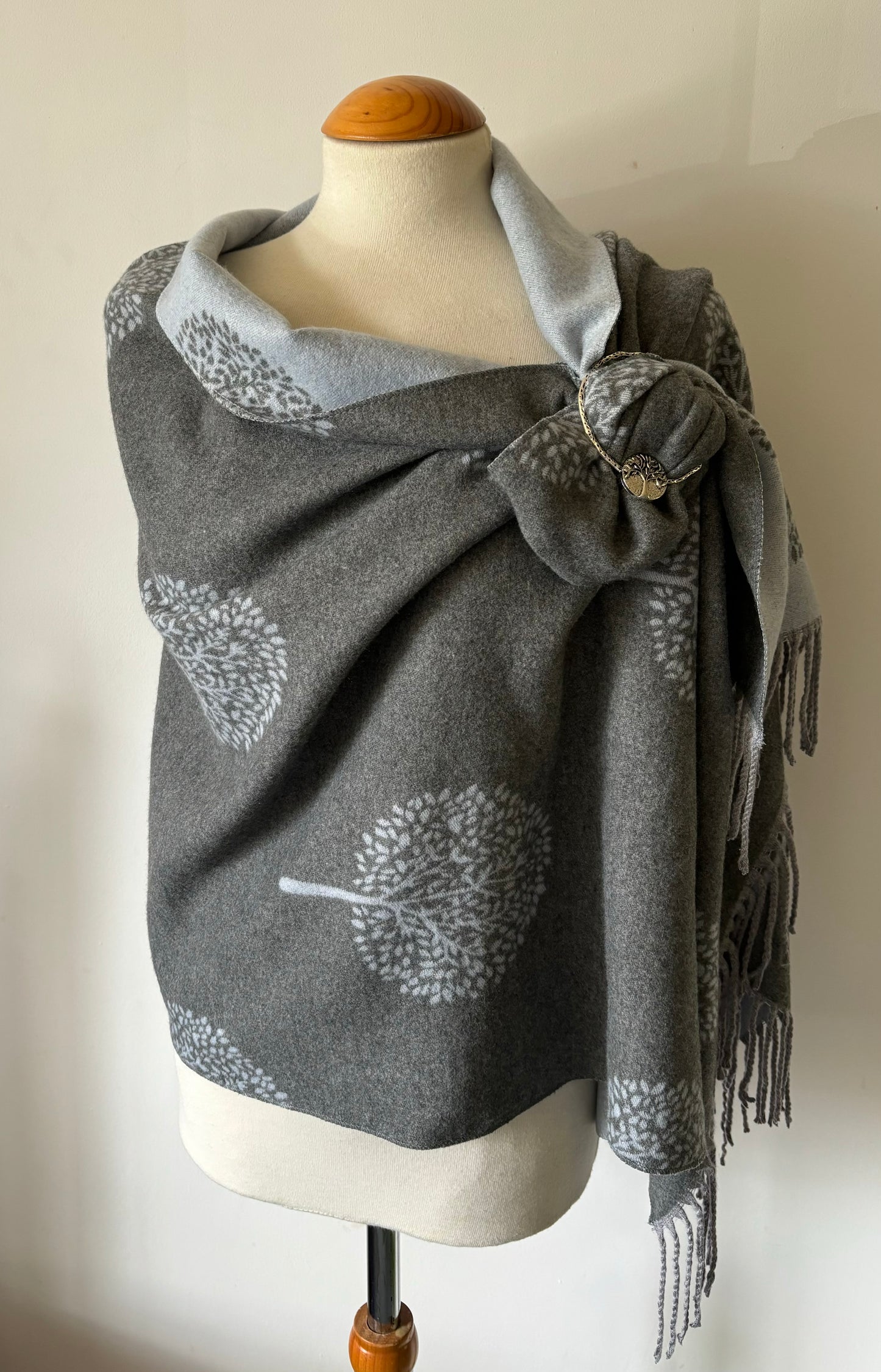 Super Soft Cashmere Blend Reversible Pashmina/Wrap