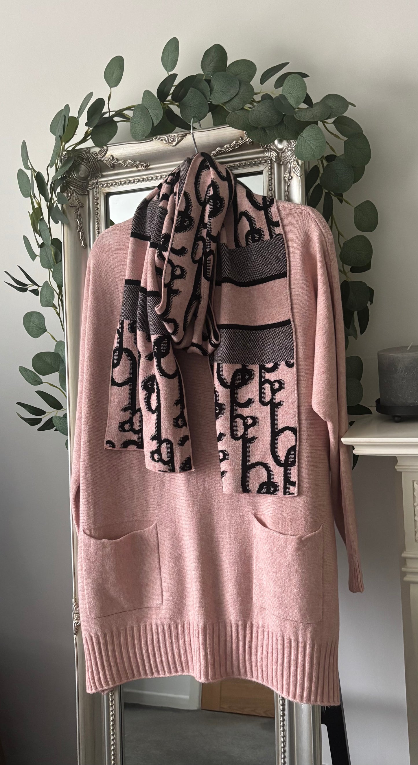 Plain Jumper/Tunic With Coordinating Printed Scarf