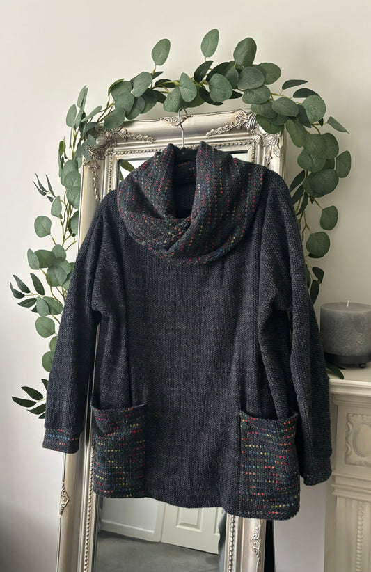 Plain/Dot Twisted Cowl Tunic