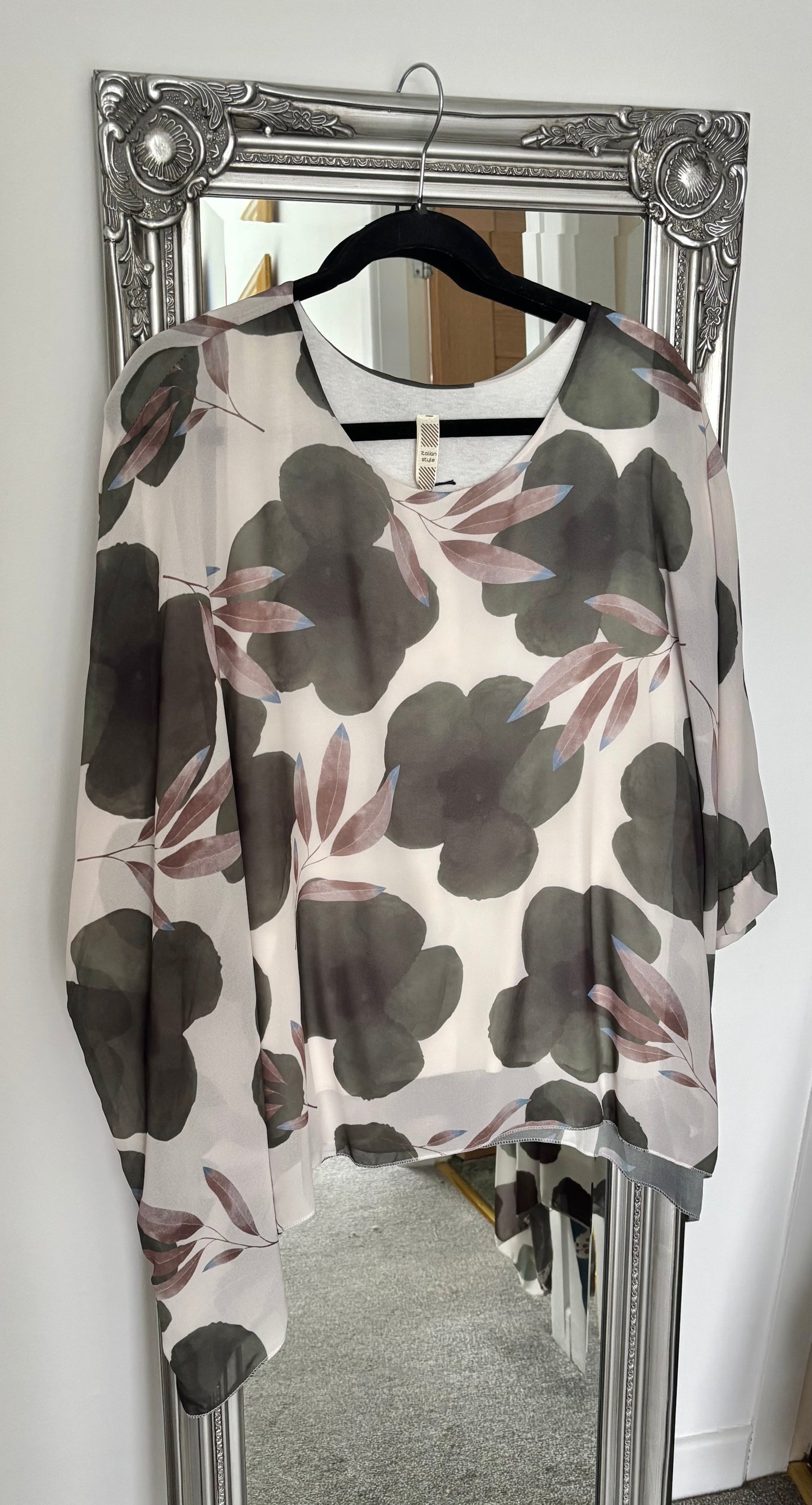 Chiffon Bat Wing Tunic - Leaves