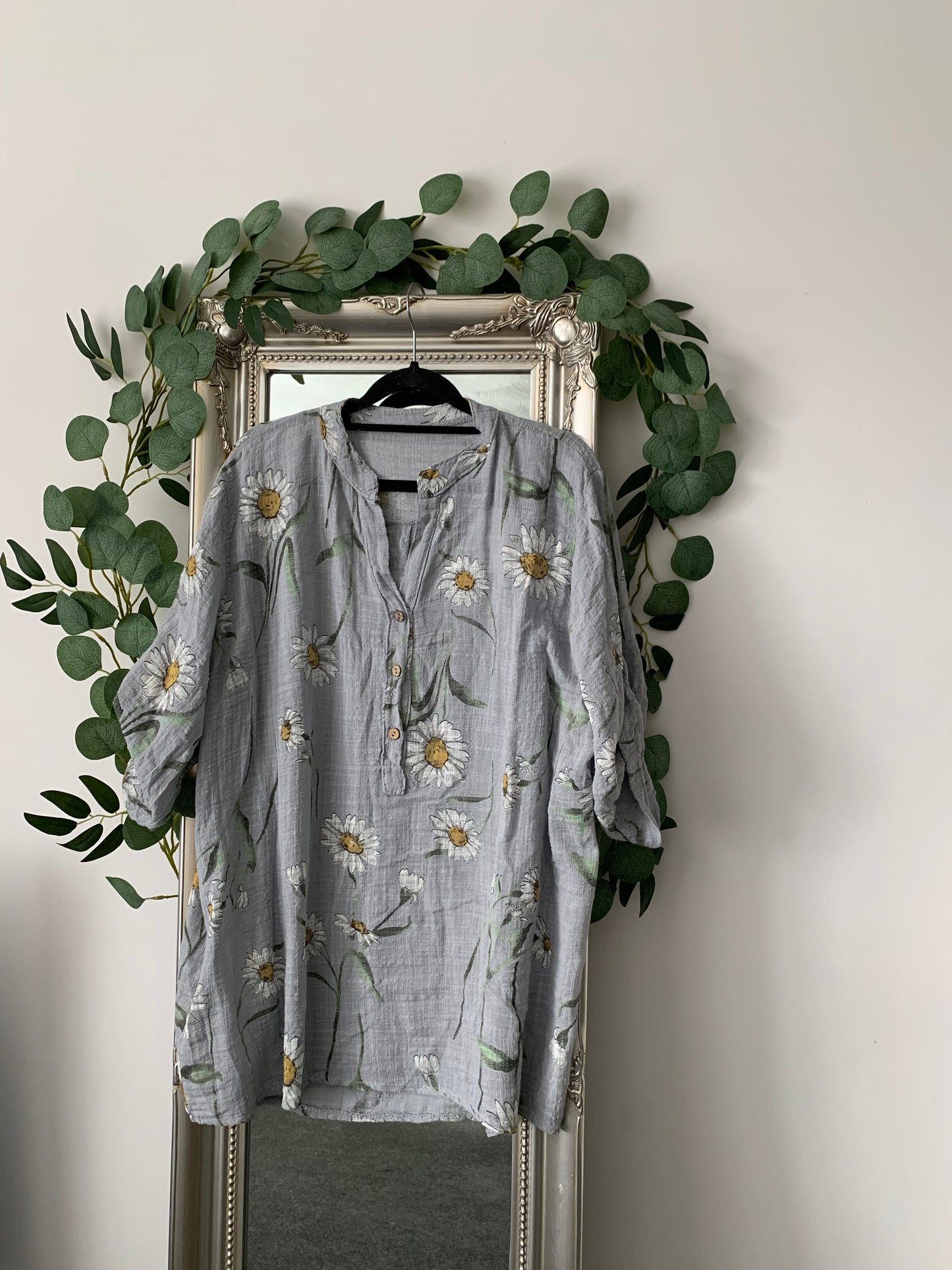 Large Daisy Print Shirt