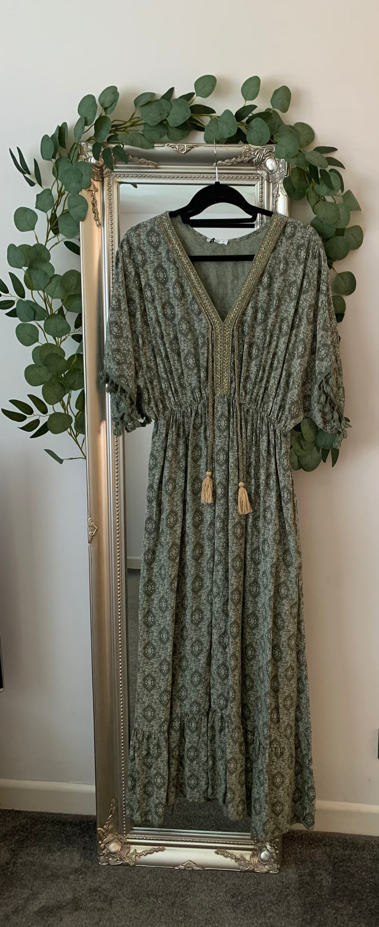 Maxi Dress With V Neck