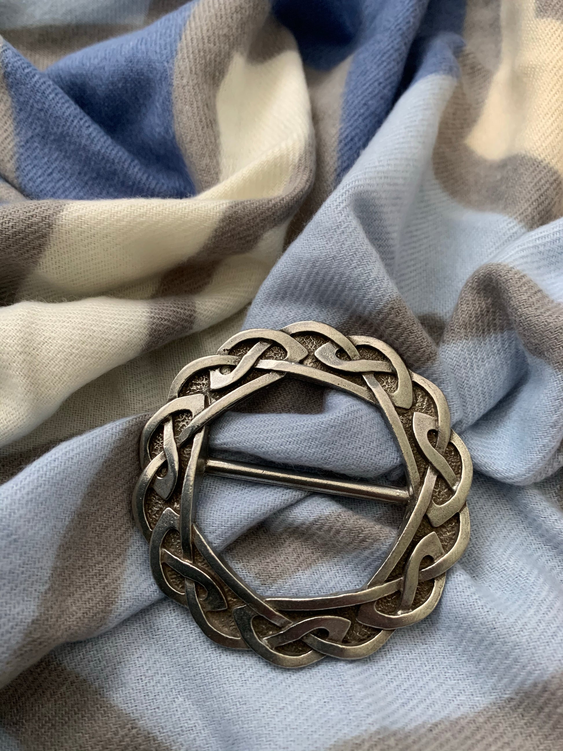 Cornwall Pewter Scarf Ring with Celtic Knot Design