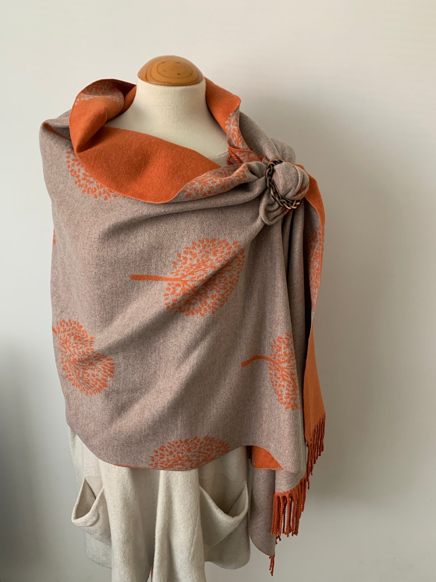 Super Soft Cashmere Blend Reversible Pashmina/Wrap