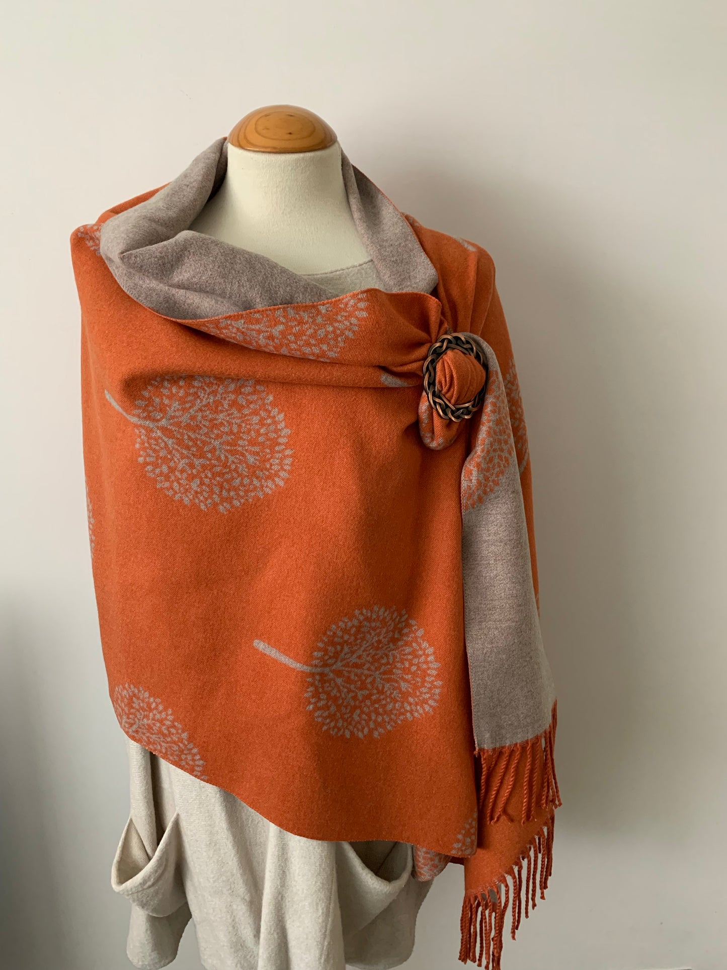 Super Soft Cashmere Blend Reversible Pashmina/Wrap