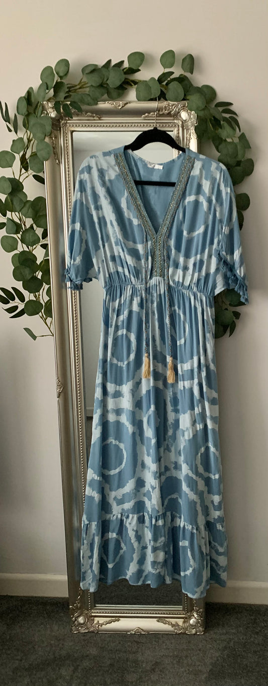 Maxi Dress With V Neck